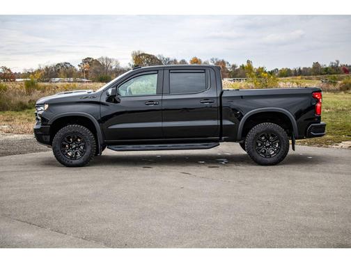 2025 Chevrolet Silverado 1500 ZR2