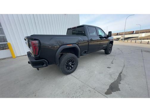 2024 GMC Sierra 2500 AT4
