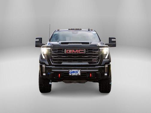 2024 GMC Sierra 2500 AT4