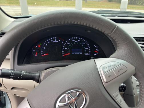 2010 Toyota Camry XLE