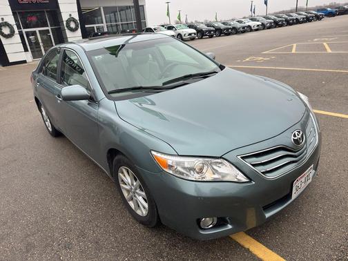 2010 Toyota Camry XLE