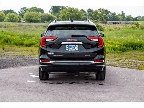 2024 GMC Terrain Denali