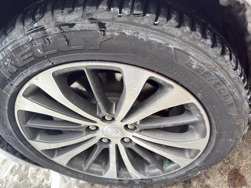 2017 Buick LaCrosse Essence