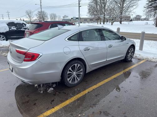 2017 Buick LaCrosse Essence