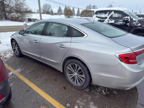 2017 Buick LaCrosse Essence