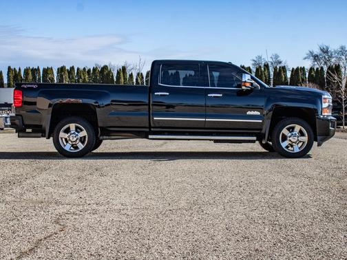 2016 Chevrolet Silverado 2500 High Country