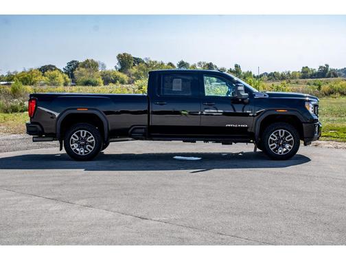 2022 GMC Sierra 2500 AT4