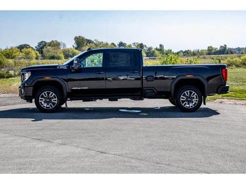 2022 GMC Sierra 2500 AT4