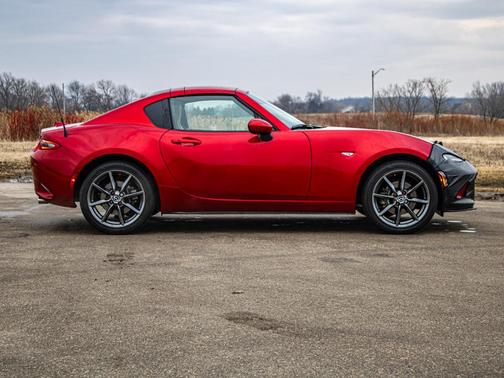2017 Mazda MX-5 Miata RF Grand Touring