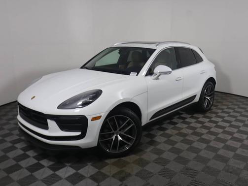 2023 Porsche Macan 