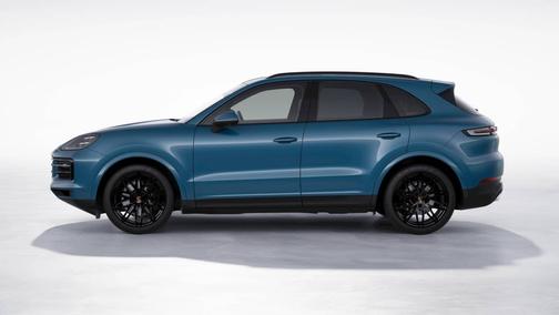 Montego Blue Metallic 2025 Porsche Cayenne