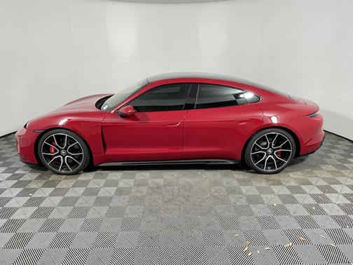 Carmine Red 2024 Porsche Taycan