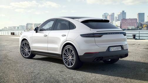 2023 Porsche Cayenne 