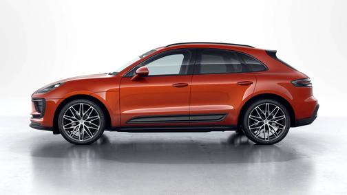 Papaya Metallic 2022 Porsche Macan