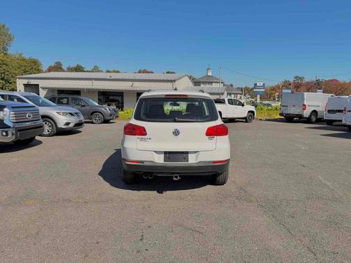 2017 Volkswagen Tiguan 2.0T S 4MOTION