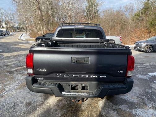 2021 Toyota Tacoma SR5