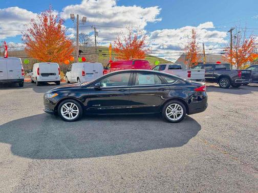 2018 Ford Fusion Hybrid S