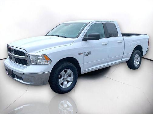 2019 RAM 1500 SLT
