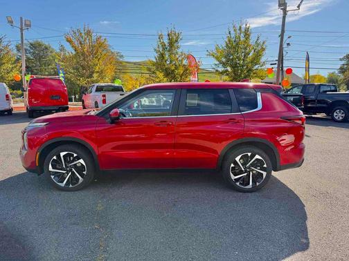 2022 Mitsubishi Outlander ES 2.5 S-AWC