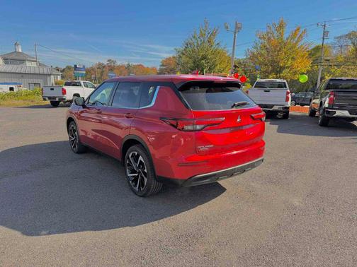 2022 Mitsubishi Outlander ES 2.5 S-AWC