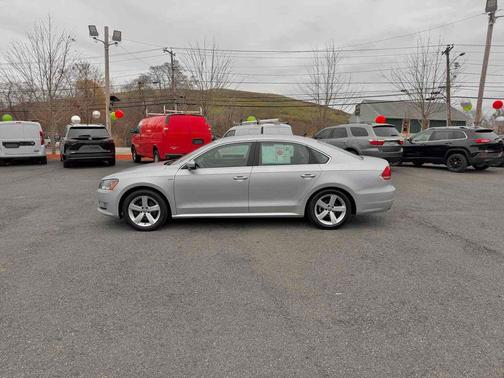 2015 Volkswagen Passat 1.8T Limited Edition