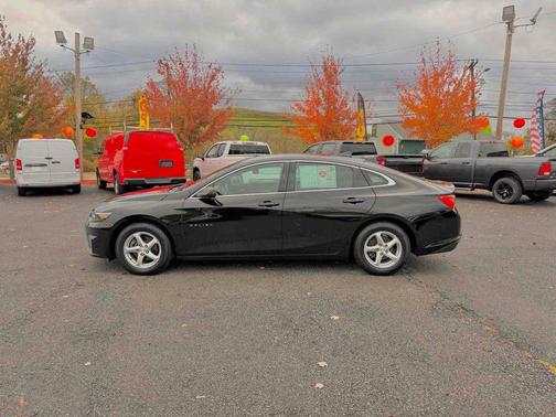 2018 Chevrolet Malibu 1LS