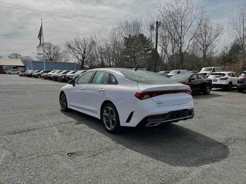 2024 Kia K5 EX