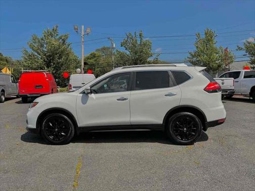 2017 Nissan Rogue SV