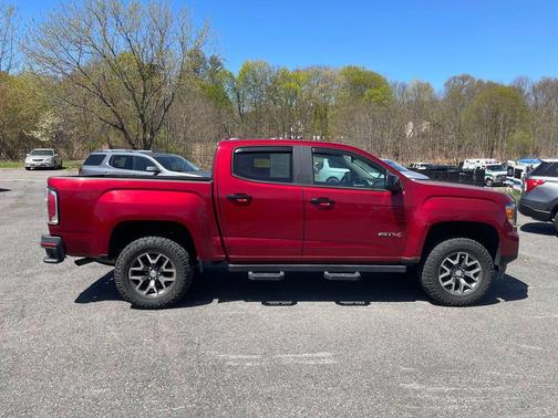 Cayenne Red Tintcoat 2021 GMC Canyon AT4