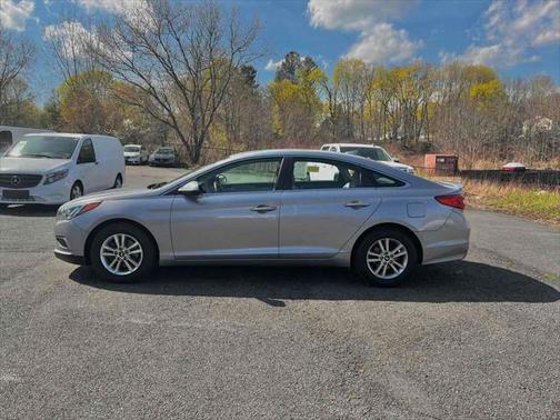 2017 Hyundai SONATA Base