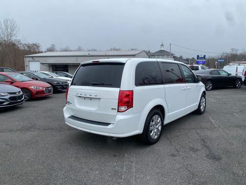 2018 Dodge Grand Caravan SE