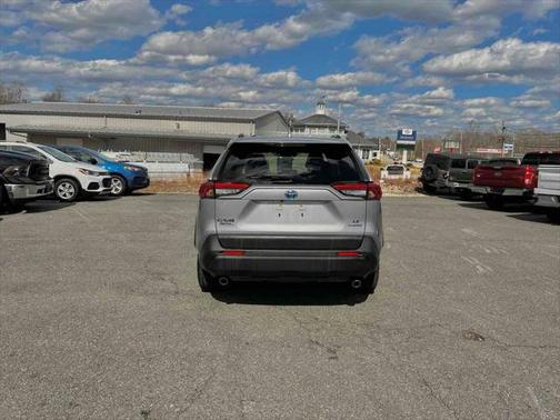 2020 Toyota RAV4 Hybrid LE