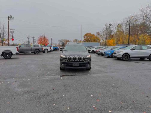 2018 Jeep Cherokee Latitude