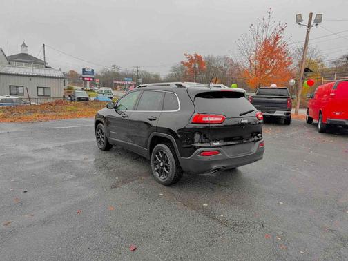 2018 Jeep Cherokee Latitude