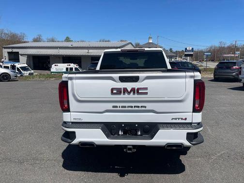 Summit White 2021 GMC Sierra 1500 AT4