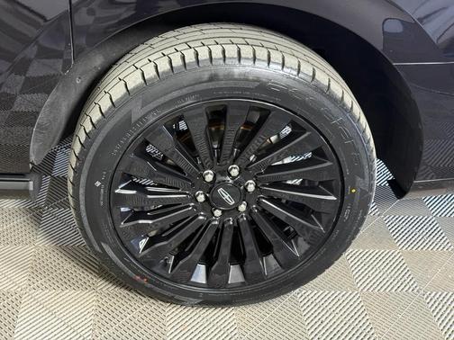 2019 Lincoln Navigator L Reserve