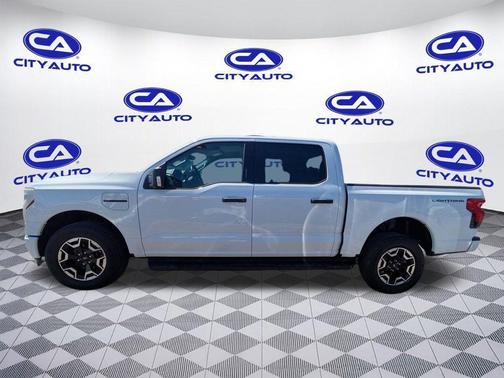 2022 Ford F-150 Lightning XLT