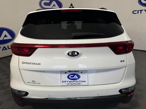 2022 Kia Sportage EX