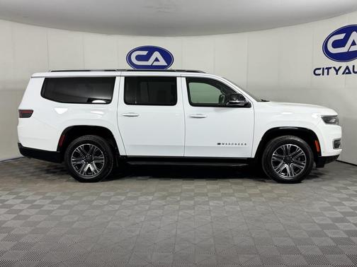 2024 Jeep Wagoneer L Series II 4x4