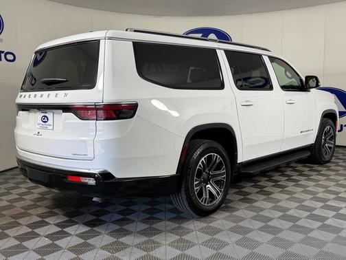 2024 Jeep Wagoneer L Series II 4x4