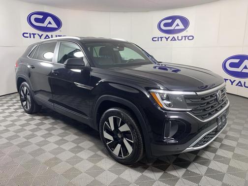 2025 Volkswagen Atlas Cross Sport 2.0T SE w/Technology 4MOTION