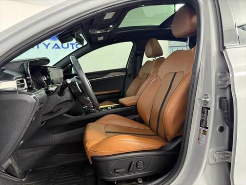 2023 Kia K5 GT