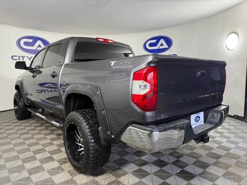 2018 Toyota Tundra SR5