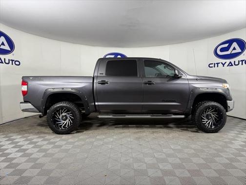 2018 Toyota Tundra SR5