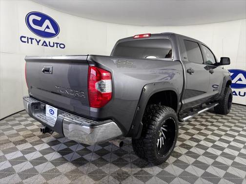 2018 Toyota Tundra SR5