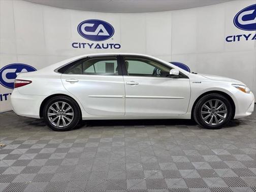 2015 Toyota Camry Hybrid XLE