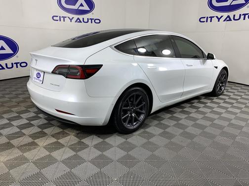 2020 Tesla Model 3 Long Range