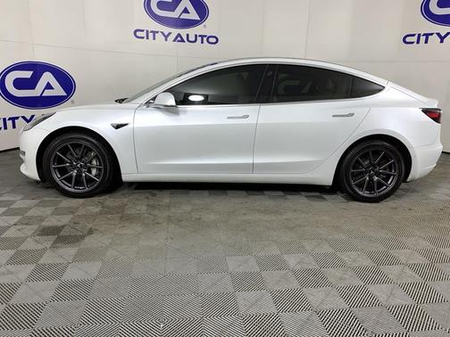 2020 Tesla Model 3 Long Range