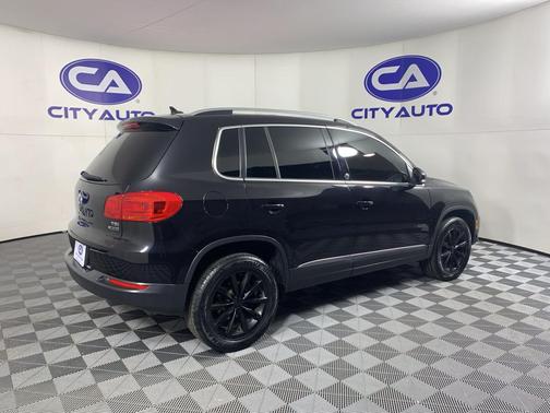 2017 Volkswagen Tiguan 2.0T Wolfsburg Edition