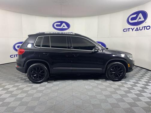 2017 Volkswagen Tiguan 2.0T Wolfsburg Edition